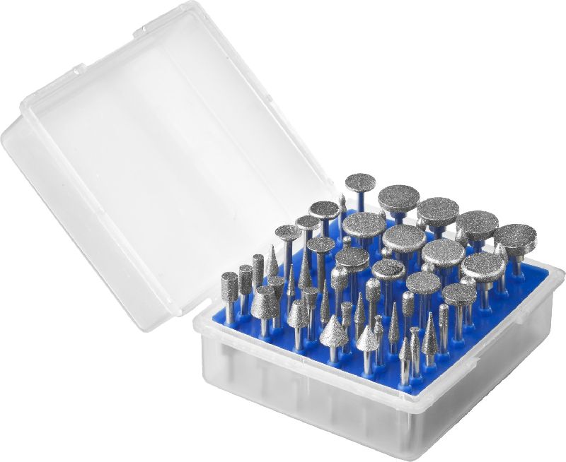 Набор мини-насадок для граверов с алмазным напылением 50 предметов ЗУБР Набор мини-насадок для граверов с алмазным напылением 50 предметов ЗУБР