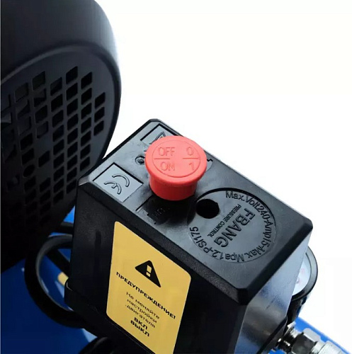 Компрессор масляный прямой привод 50 л, 2,2 кВт, 356 л/мин, 10 бар, 230 В GARWIN INDUSTRIAL Компрессор масляный прямой привод 50 л, 2,2 кВт, 356 л/мин, 10 бар, 230 В GARWIN INDUSTRIAL