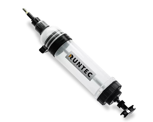 Шприц полипропиленовый 1500 мл для масла RUNTEC Шприц полипропиленовый 1500 мл для масла RUNTEC