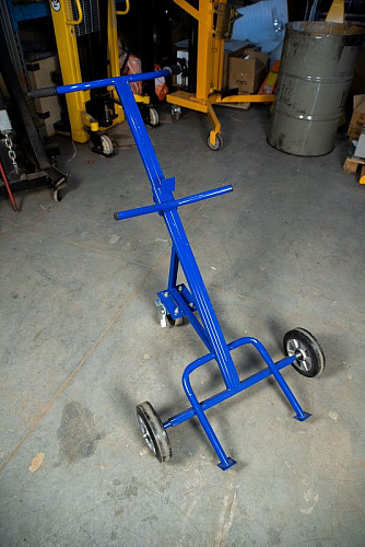 Тележка для бочек КБ-1 (250 литая+160 поворотное) TOR Тележка для бочек КБ-1 (250 литая+160 поворотное) TOR