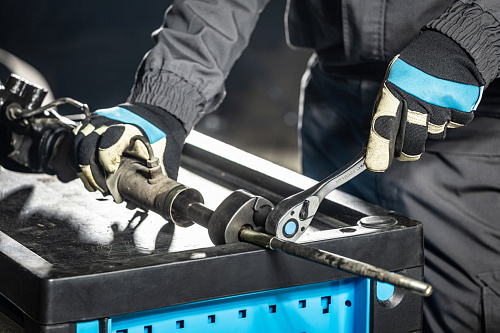 Съемник рулевых тяг универсальный 35-42 мм HOEGERT Съемник рулевых тяг универсальный 35-42 мм HOEGERT