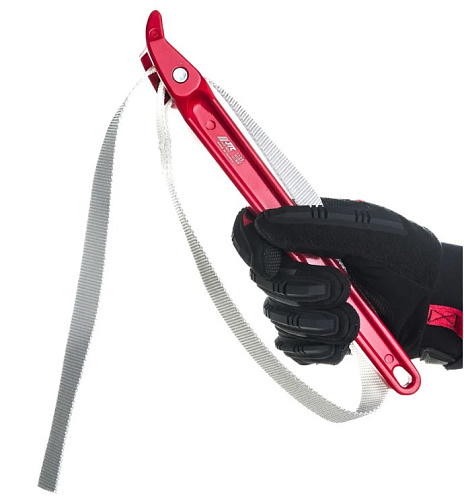 Съемник масляных фильтров ленточный, длина ленты 914 мм, рукоять 305 мм JTC Съемник масляных фильтров ленточный, длина ленты 914 мм, рукоять 305 мм JTC