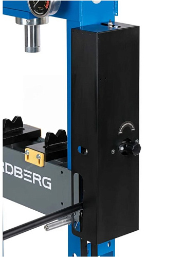 Пресс гидравлический 20 т ручной/ножной привод, сварная рама NORDBERG N3620F Пресс гидравлический 20 т ручной/ножной привод, сварная рама NORDBERG N3620F