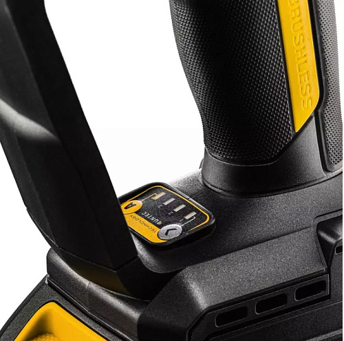 Гайковерт аккумуляторный RUNTEC PRO RT-IW2101 Гайковерт аккумуляторный RUNTEC PRO RT-IW2101