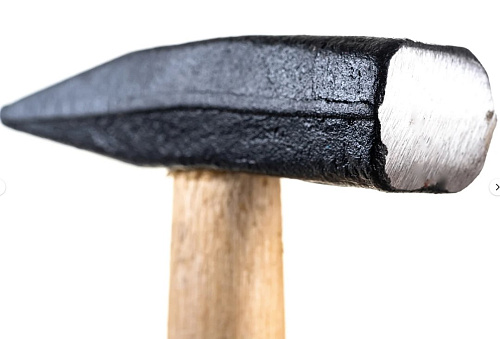 Молоток 200 гр с деревянной рукояткой СИБИН Молоток 200 гр с деревянной рукояткой СИБИН