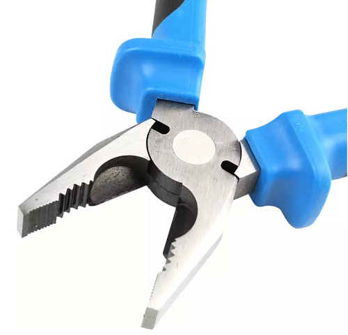 Плоскогубцы комбинированные 200 мм с боковыми кусачками Licota Плоскогубцы комбинированные 200 мм с боковыми кусачками Licota