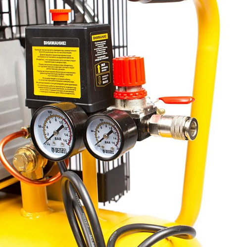 Компрессор масляный ременной 50 л, 2,3 кВт, 400 л/мин, 10 бар, 230 В Denzel BCI2300/50 Компрессор масляный ременной 50 л, 2,3 кВт, 400 л/мин, 10 бар, 230 В Denzel BCI2300/50