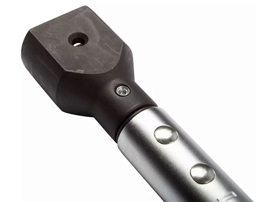 Ключ динамометрический 24*32 мм 400-1000 Нм с разьемом под насадки предустан.действия GARWIN Ключ динамометрический 24*32 мм 400-1000 Нм с разьемом под насадки предустан.действия GARWIN