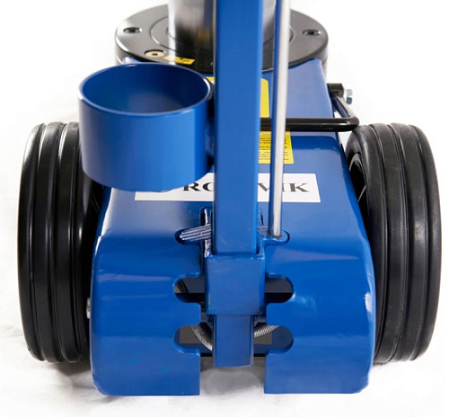 Домкрат пневмогидравлический 20-40 т, 150-409 мм, подкатной ROSSVIK Домкрат пневмогидравлический 20-40 т, 150-409 мм, подкатной ROSSVIK