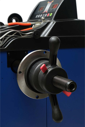 Станок балансировочный эл. линейка ROSSVIK VT-61 Станок балансировочный эл. линейка ROSSVIK VT-61