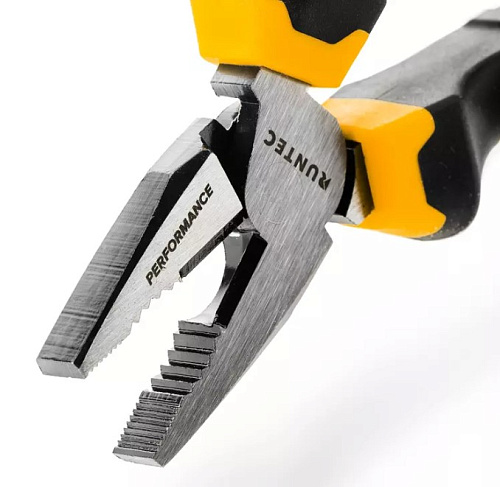 Набор шарнирно-губцевого инструмента 4 предм. в ложементе EVA RUNTEC Набор шарнирно-губцевого инструмента 4 предм. в ложементе EVA RUNTEC