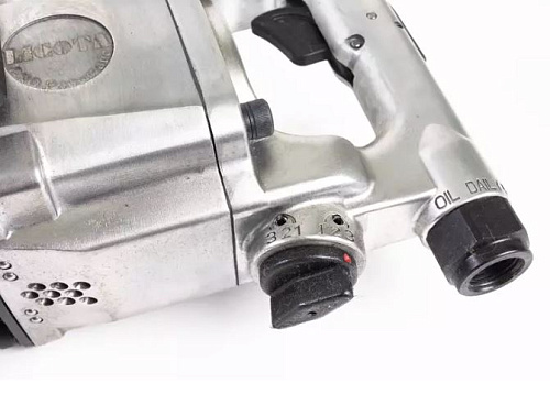 Гайковерт пневматический 1" 2439 Нм (249 кг/м²) Licota Гайковерт пневматический 1" 2439 Нм (249 кг/м²) Licota