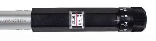 Ключ динамометрический 1/4" 3-15 Нм, 193 мм шкала-микрометр Licota Ключ динамометрический 1/4" 3-15 Нм, 193 мм шкала-микрометр Licota