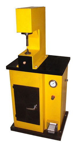 Пресс пневмогидравлический для клепки тормозных накладок ТИТАН ТТН-410 Пресс пневмогидравлический для клепки тормозных накладок ТИТАН ТТН-410