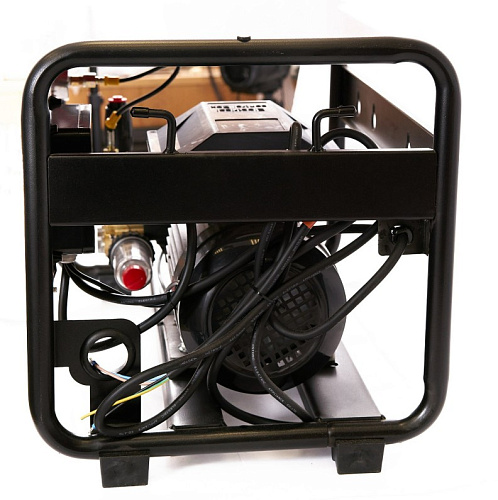 Аппарат высокого давления, 180бар, 12л/мин, 380В, 3,5кВт, 2800об/мин Rossvik Аппарат высокого давления, 180бар, 12л/мин, 380В, 3,5кВт, 2800об/мин Rossvik