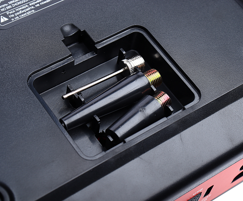 Пусковое устройство аккумуляторное 5-19V, 450А, 12000мА/ч (power bank) GTE Пусковое устройство аккумуляторное 5-19V, 450А, 12000мА/ч (power bank) GTE