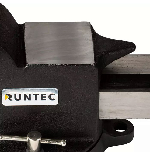 Тиски слесарные 150 мм поворотные RUNTEC Тиски слесарные 150 мм поворотные RUNTEC