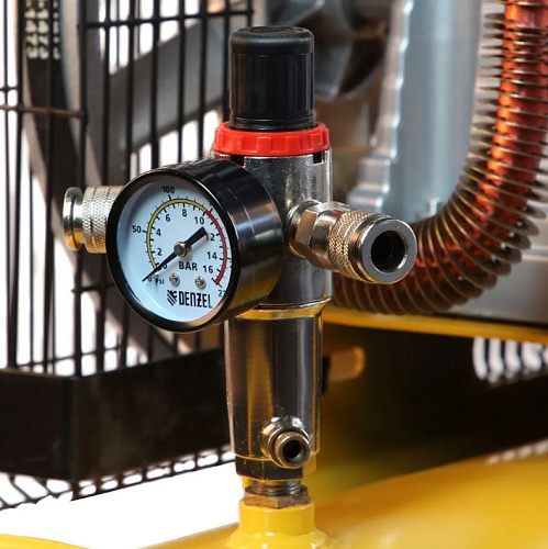 Компрессор масляный ременной 100 л, 4,0 кВт, 690 л/мин, 10 бар, 380 В Denzel BCI4000-T/100 Компрессор масляный ременной 100 л, 4,0 кВт, 690 л/мин, 10 бар, 380 В Denzel BCI4000-T/100