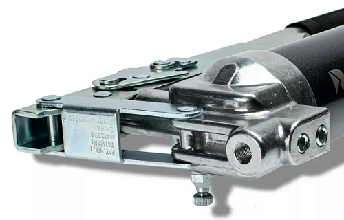 Шприц для смазки рычажно-плунжерный 400 мл 2-х плунжерный, усиленный RUNTEC Шприц для смазки рычажно-плунжерный 400 мл 2-х плунжерный, усиленный RUNTEC