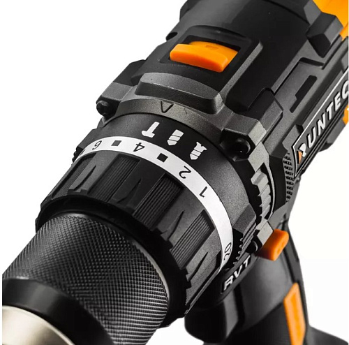 Дрель-шуруповерт аккумуляторная ударная 20 В,100 Нм, 2*4 Ач, бесщеточный двиг. RUNTEC PRO Дрель-шуруповерт аккумуляторная ударная 20 В,100 Нм, 2*4 Ач, бесщеточный двиг. RUNTEC PRO