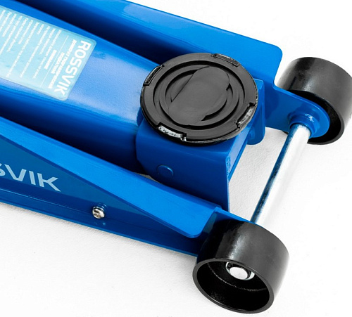 Домкрат подкатной 3,5 т 95-552 мм ROSSVIK Домкрат подкатной 3,5 т 95-552 мм ROSSVIK