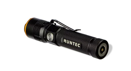 Фонарь ручной аккумуляторный 600 лм RUNTEC RT-F600 Фонарь ручной аккумуляторный 600 лм RUNTEC RT-F600