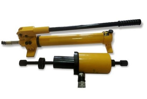 Съемник гидравлический для демонтажа болта ушки рессоры (Россия, Европа, Америка) Съемник гидравлический для демонтажа болта ушки рессоры (Россия, Европа, Америка)