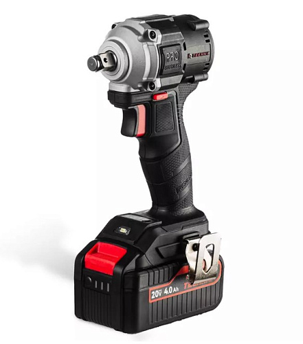 Гайковерт аккумуляторный RUNTEC TECHNIC RT-IW300T Гайковерт аккумуляторный RUNTEC TECHNIC RT-IW300T