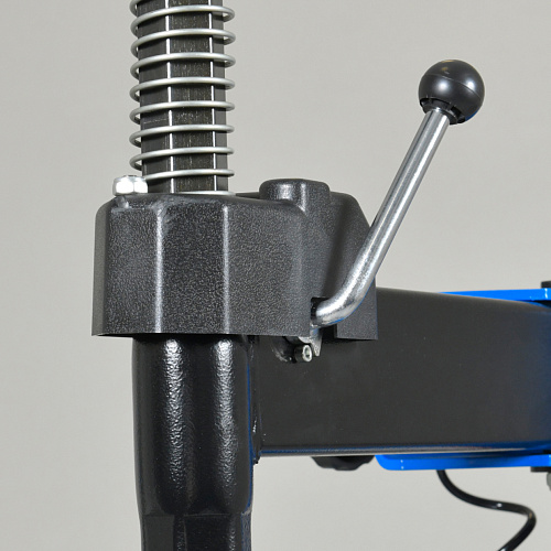 Станок шиномонтажный полуавтоматический 10-24", 220 В SIVIK КС-301A Старт Станок шиномонтажный полуавтоматический 10-24", 220 В SIVIK КС-301A Старт