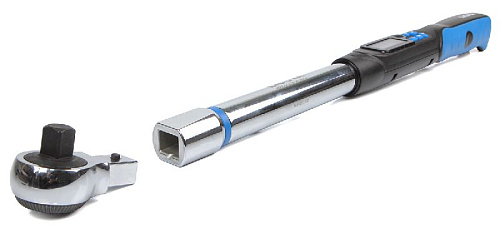 Ключ динамометрический электронный 14*18 мм 10-200 Нм с разъемом под насадки (набор) Licota Ключ динамометрический электронный 14*18 мм 10-200 Нм с разъемом под насадки (набор) Licota