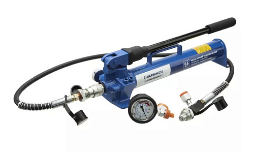 Насос ручной гидравлический 700 бар, 0,6 л, комплект (манометр, рукав 1,5 м, кейс) ТЕХРИМ Насос ручной гидравлический 700 бар, 0,6 л, комплект (манометр, рукав 1,5 м, кейс) ТЕХРИМ