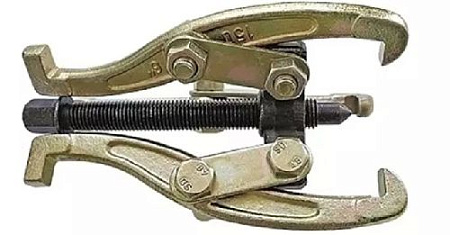 Съемник подшипников трехлапый шарнирный 350 мм БМ Съемник подшипников трехлапый шарнирный 350 мм БМ