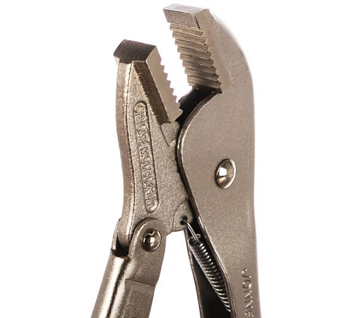 Тиски ручные 250 мм с прямыми губками Jonnesway P30M10A Тиски ручные 250 мм с прямыми губками Jonnesway P30M10A