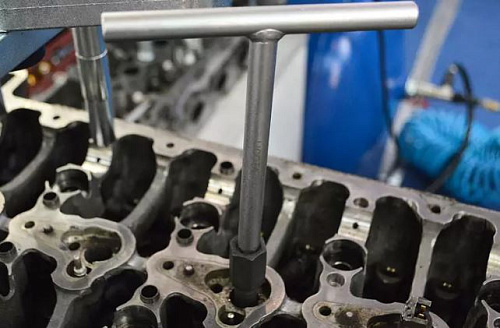 Приспособление для чистки посадочных мест дизельных форсунок Licota Приспособление для чистки посадочных мест дизельных форсунок Licota