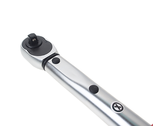 Ключ динамометрический 3/8" 5-50 Нм, 360 мм JTC Ключ динамометрический 3/8" 5-50 Нм, 360 мм JTC