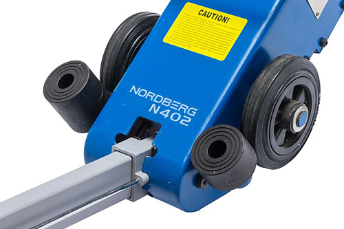 Домкрат пневмогидравлический 40 т, 170-339 мм, подкатной NORDBERG N402 Домкрат пневмогидравлический 40 т, 170-339 мм, подкатной NORDBERG N402