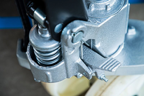 Тележка гидравлическая складская 2,5 т, 1150 мм (нейлоновые колеса) TOR RHP Тележка гидравлическая складская 2,5 т, 1150 мм (нейлоновые колеса) TOR RHP