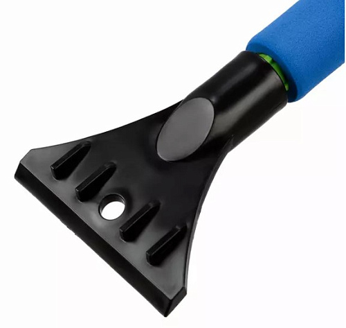 Щетка-сметка для снега со скребком 425 мм GARWIN Щетка-сметка для снега со скребком 425 мм GARWIN