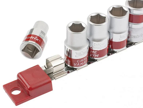 Набор головок торцевых 8-19 мм (3/8") 6 гр., 10 предм на линейке Matrix Набор головок торцевых 8-19 мм (3/8") 6 гр., 10 предм на линейке Matrix