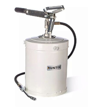 Нагнетатель смазки ручной 8 л RUNTEC Нагнетатель смазки ручной 8 л RUNTEC
