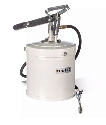 Нагнетатель смазки ручной 6 л RUNTEC Нагнетатель смазки ручной 6 л RUNTEC