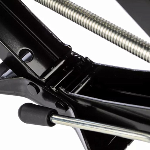 Домкрат винтовой 2,0 т, 98-442 мм, ромбический, в сумке RUNTEC Домкрат винтовой 2,0 т, 98-442 мм, ромбический, в сумке RUNTEC