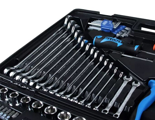 Набор инструмента 143 предм (1/4", 1/2") в пластиковом кейсе Licota Набор инструмента 143 предм (1/4", 1/2") в пластиковом кейсе Licota