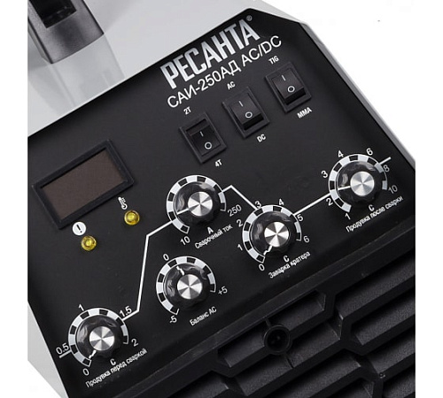 Инвертор сварочный САИ 250АД AC/DC Ресанта Инвертор сварочный САИ 250АД AC/DC Ресанта