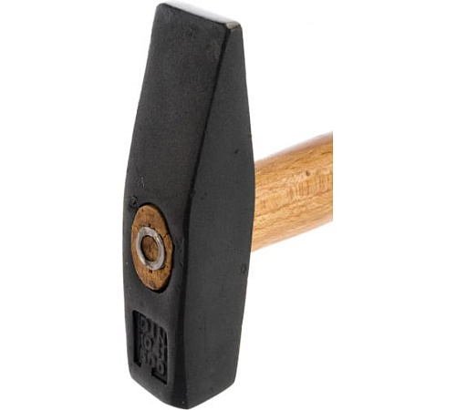 Молоток 500 гр с деревянной рукояткой STAYER MASTER Молоток 500 гр с деревянной рукояткой STAYER MASTER