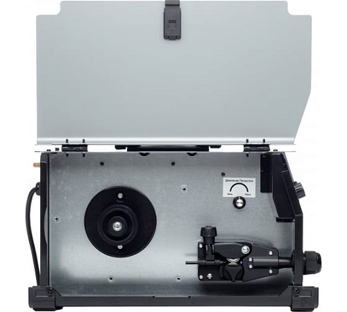 Сварочный полуавтомат САИПА-135 (MIG/MAG) Ресанта Сварочный полуавтомат САИПА-135 (MIG/MAG) Ресанта