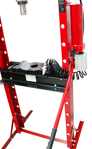 Пресс пневмогидравлический 20 т Torin Пресс пневмогидравлический 20 т Torin