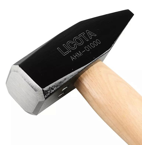 Молоток 1000 гр с деревянной рукояткой (гикори) Licota Молоток 1000 гр с деревянной рукояткой (гикори) Licota